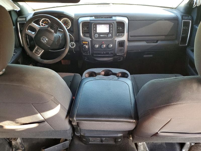 2024 RAM 1500 CLASSIC SLT 8