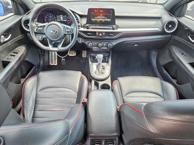 2021 KIA FORTE GT 8