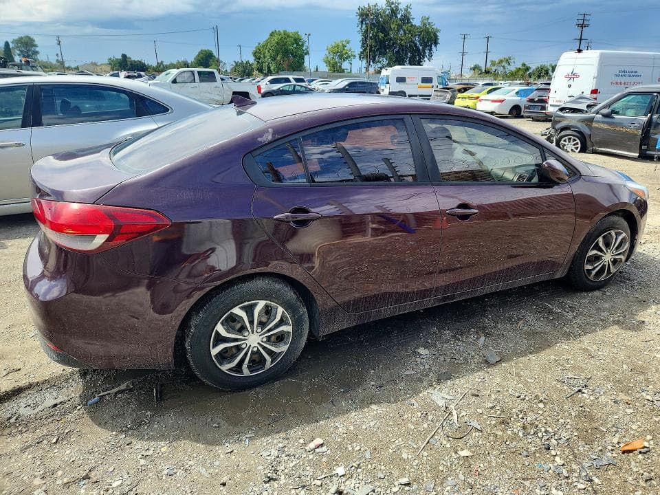 2017 KIA FORTE LX 3