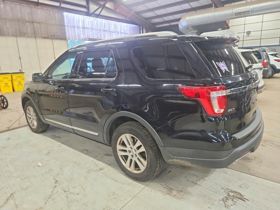 2018 FORD EXPLORER XLT 2