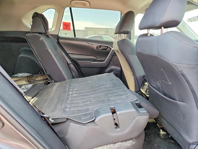 2024 TOYOTA RAV4 LE 11