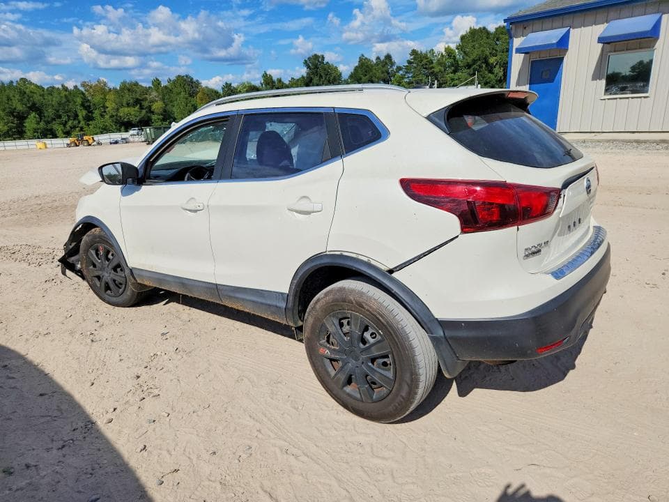 2018 NISSAN ROGUE SPORT SV 2