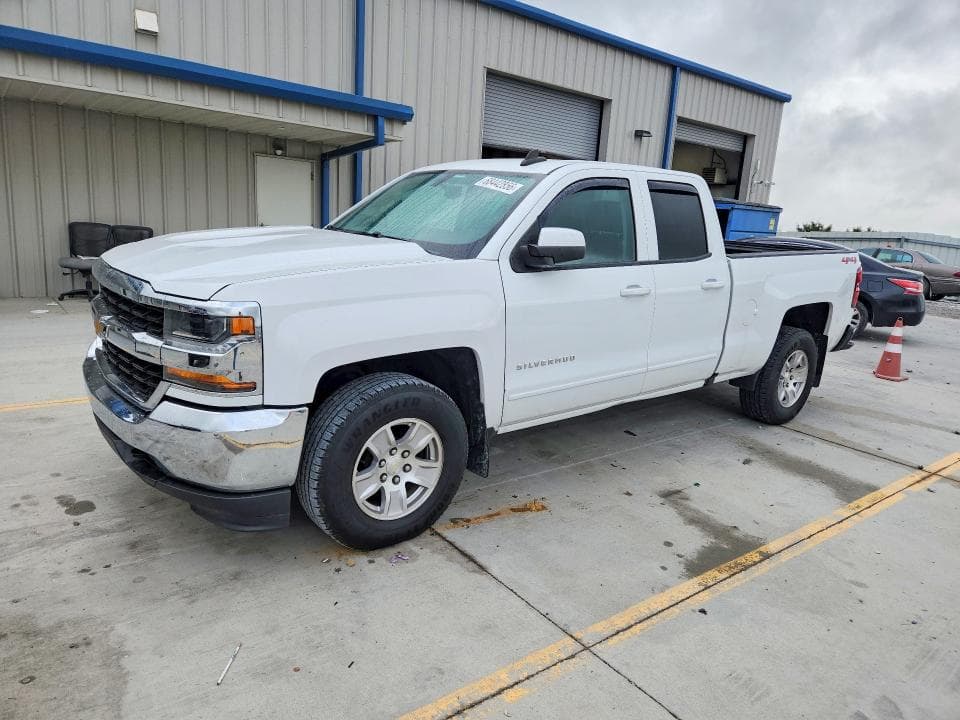 2019 CHEVROLET SILVERADO LD K1500 LT - 1