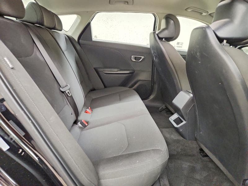 2026 KIA K4 LXS 10