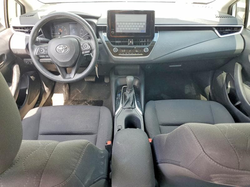 2023 TOYOTA COROLLA LE 8