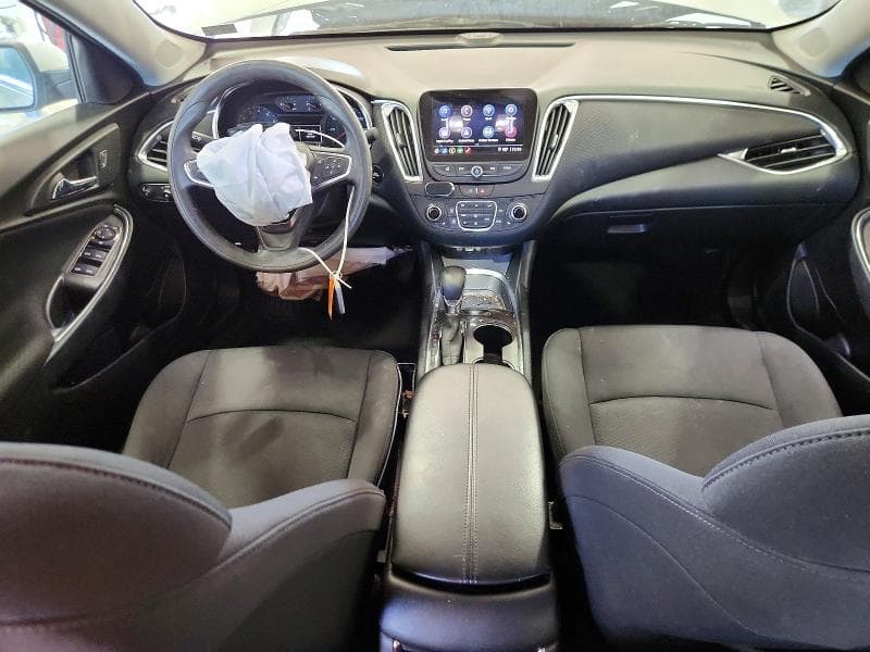 2021 CHEVROLET MALIBU LT 8