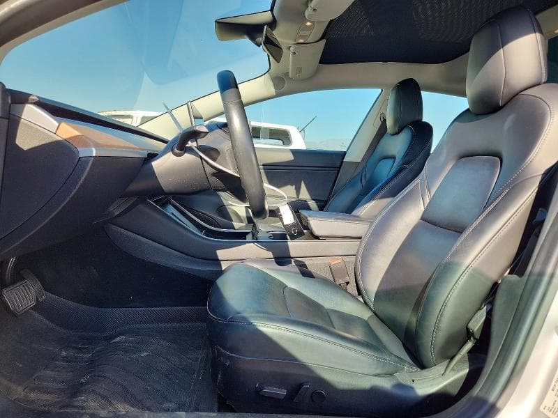 2018 TESLA MODEL 3 7