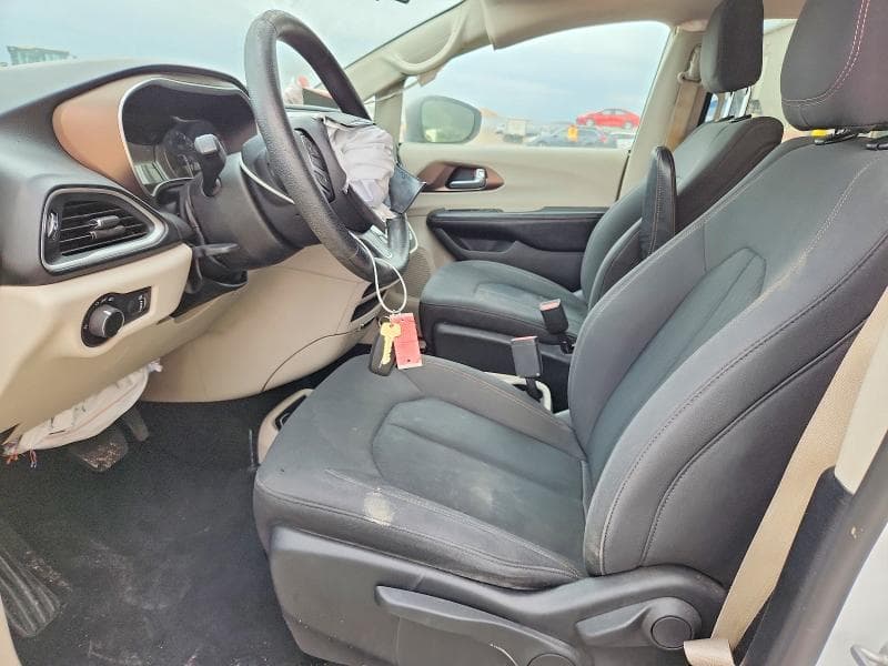 2019 CHRYSLER PACIFICA 7
