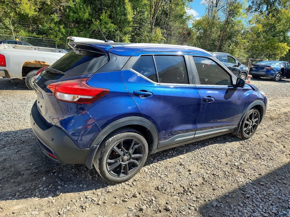 2020 NISSAN KICKS SR 3