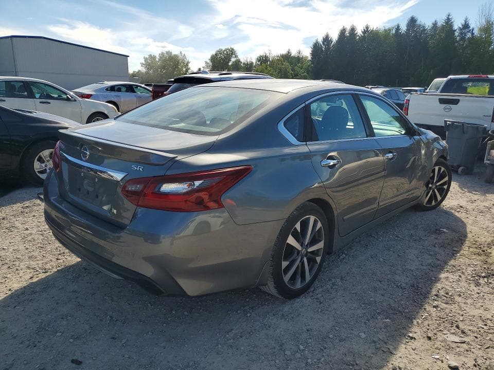2017 NISSAN ALTIMA 2.5 SR 3
