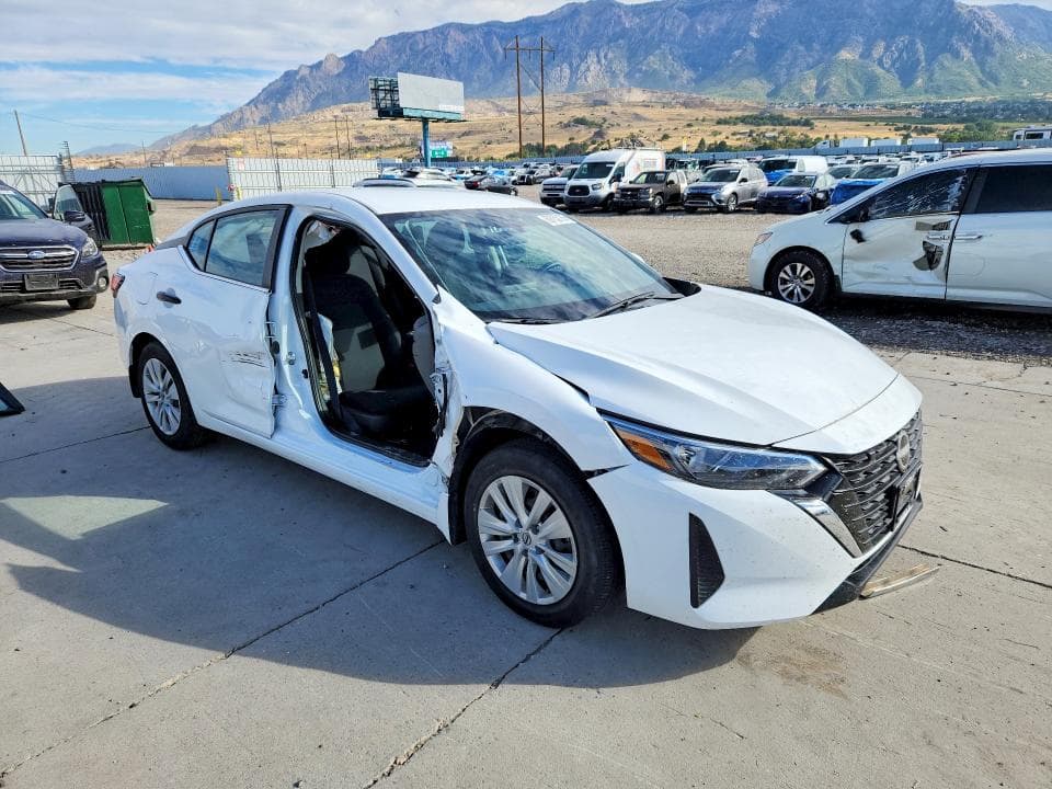 2024 NISSAN SENTRA S 4