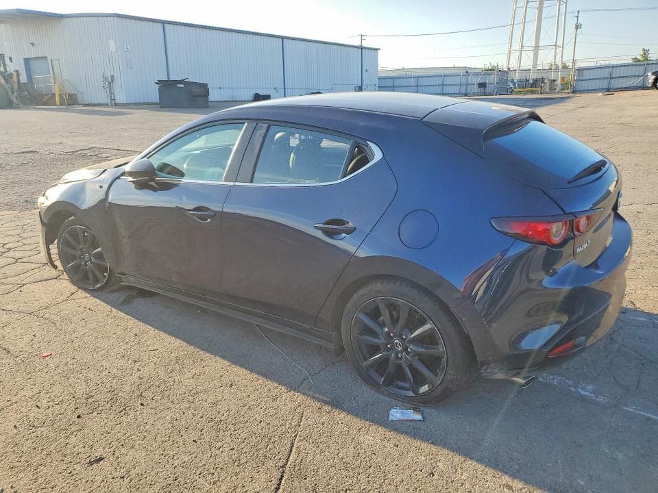 2024 MAZDA 3 SELECT SPORT 2