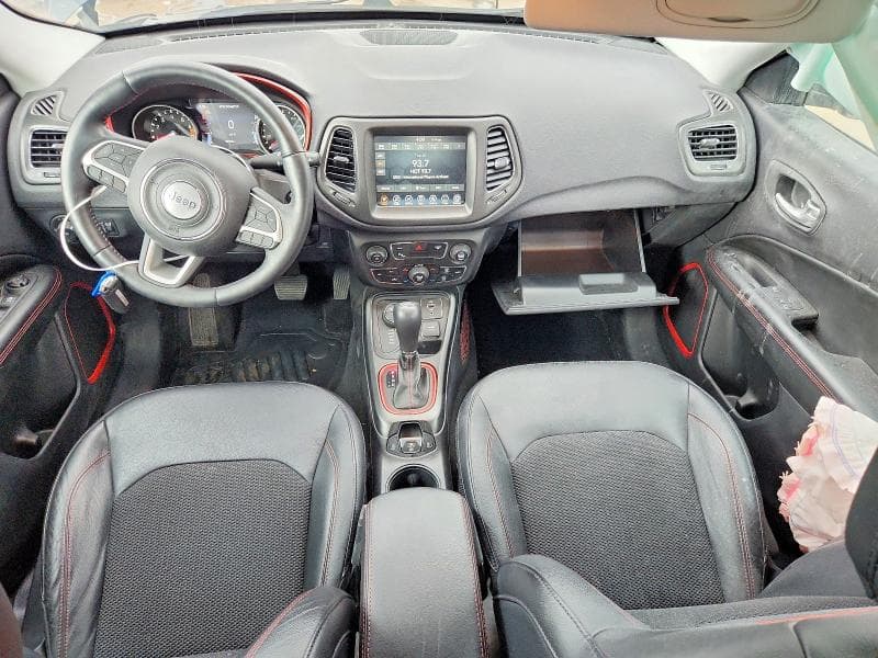 2017 JEEP COMPASS TRAILHAWK 8
