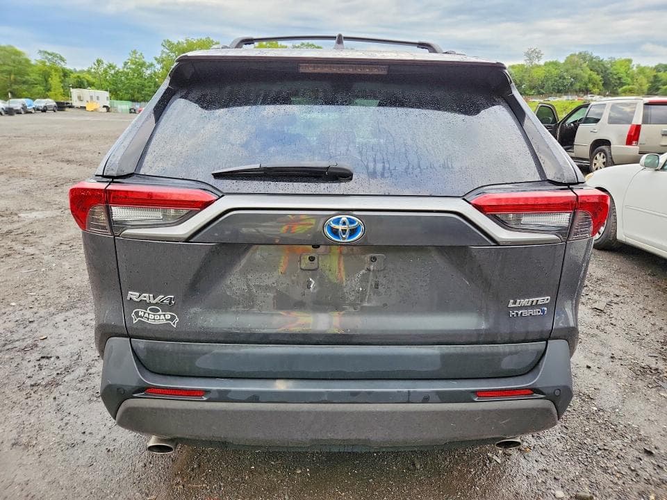 2021 TOYOTA RAV4 LIMITED 6