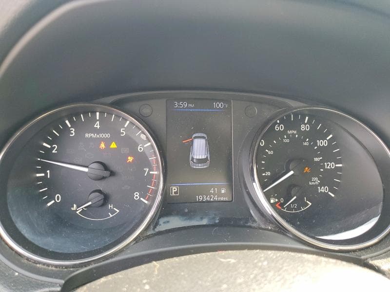 2018 NISSAN ROGUE SV 9
