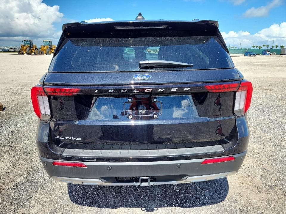 2026 FORD EXPLORER ACTIVE 6