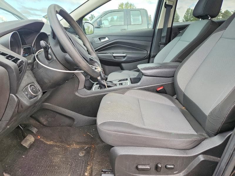 2017 FORD ESCAPE SE 7