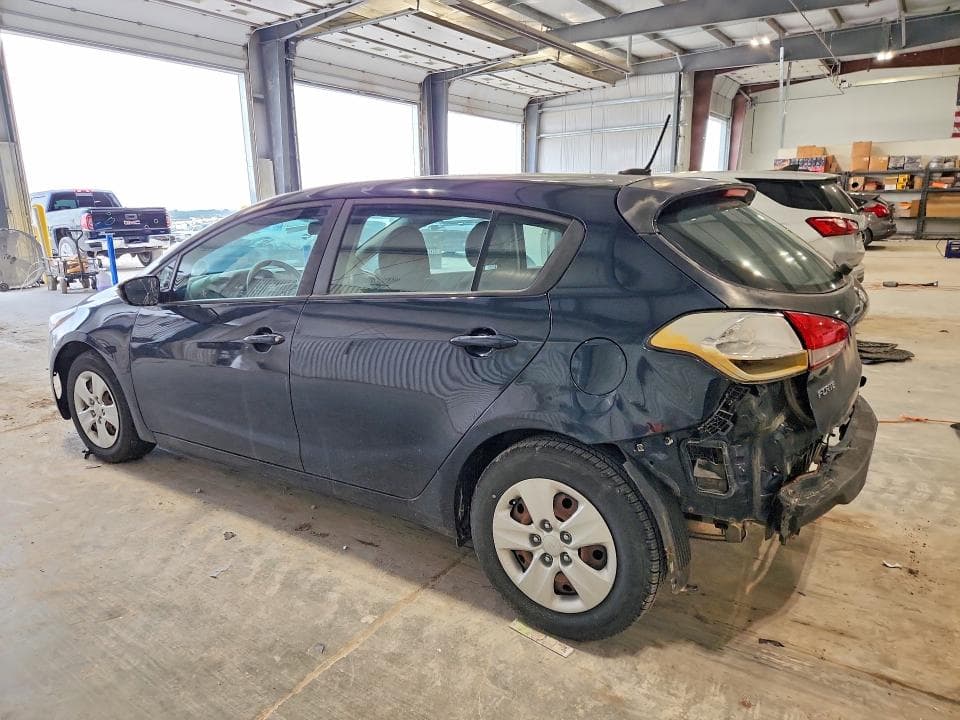 2018 KIA FORTE5 LX 2