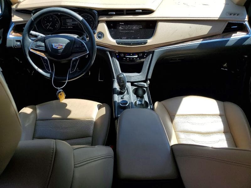 2021 CADILLAC XT5 SPORT 8
