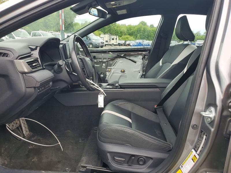 2025 TOYOTA CAMRY SE 7