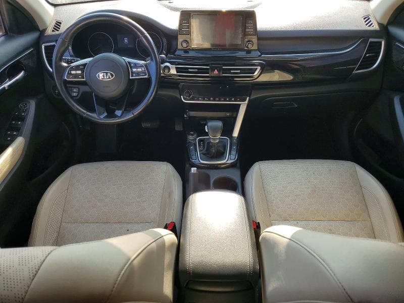 2021 KIA SELTOS EX 8