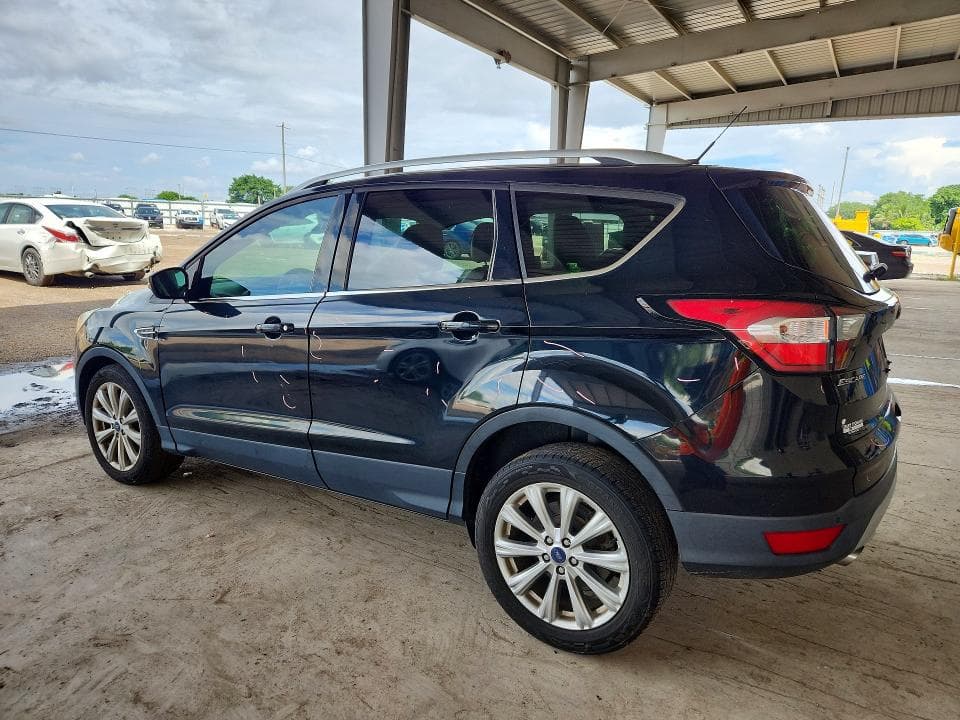 2017 FORD ESCAPE TITANIUM 2