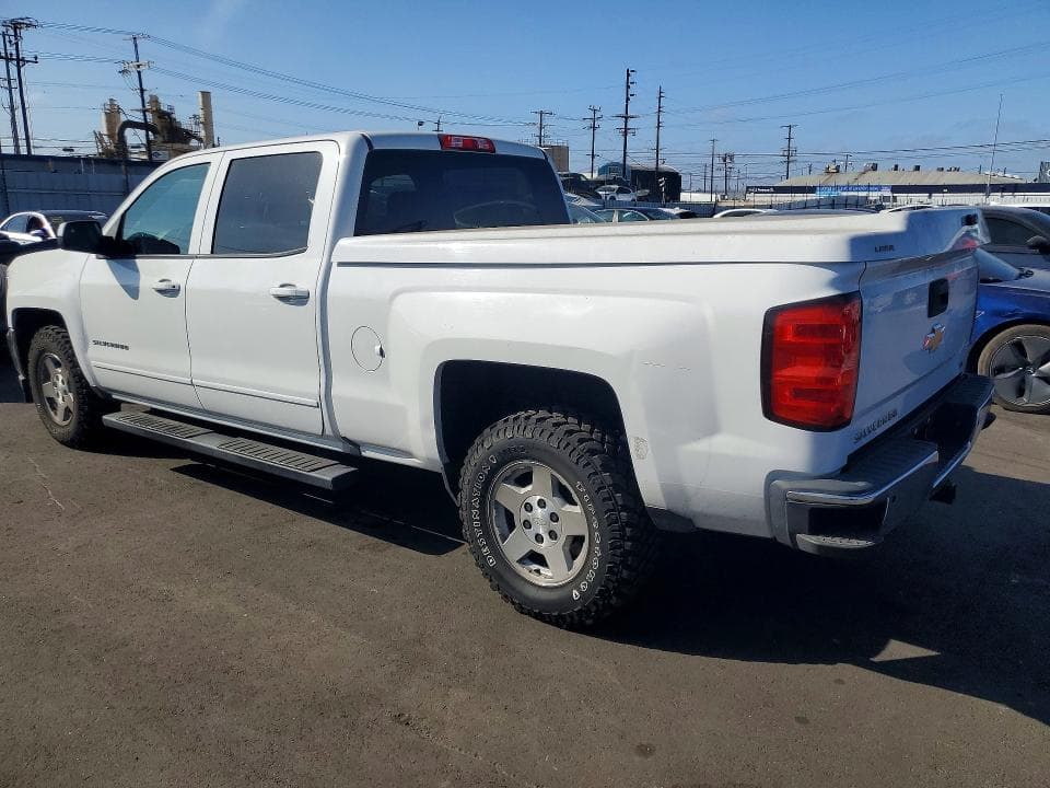 2018 CHEVROLET SILVERADO C1500 LT 2