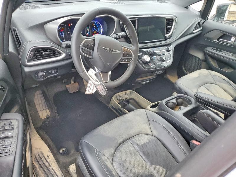 2025 CHRYSLER PACIFICA HYBRID SELECT 8
