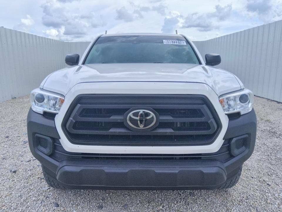 2023 TOYOTA TACOMA SR 5