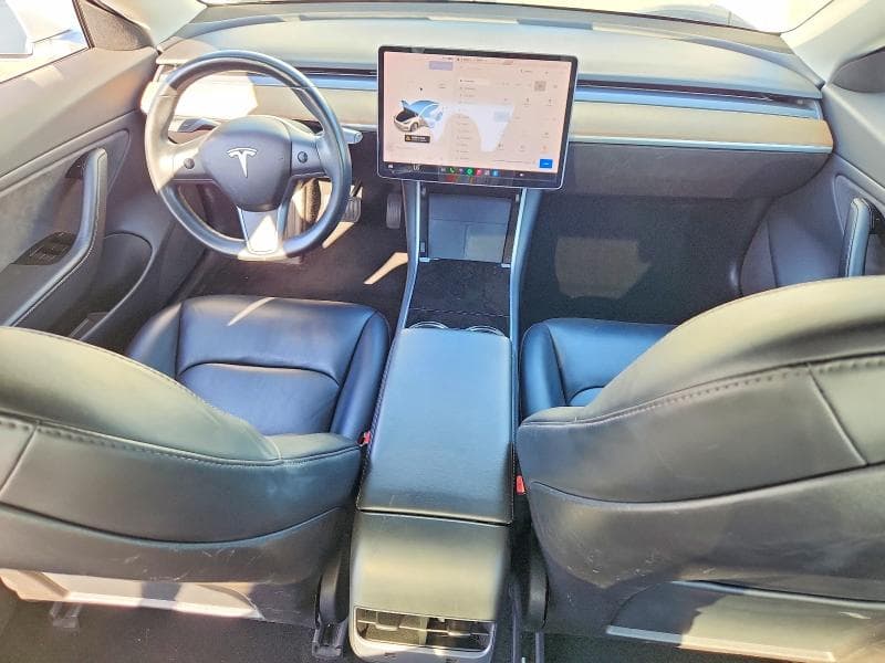 2018 TESLA MODEL 3 8