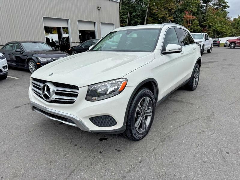2019 MERCEDES-BENZ GLC 300