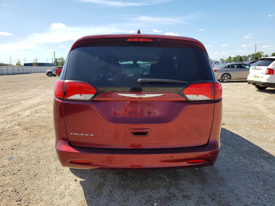 2017 CHRYSLER PACIFICA TOURING 6