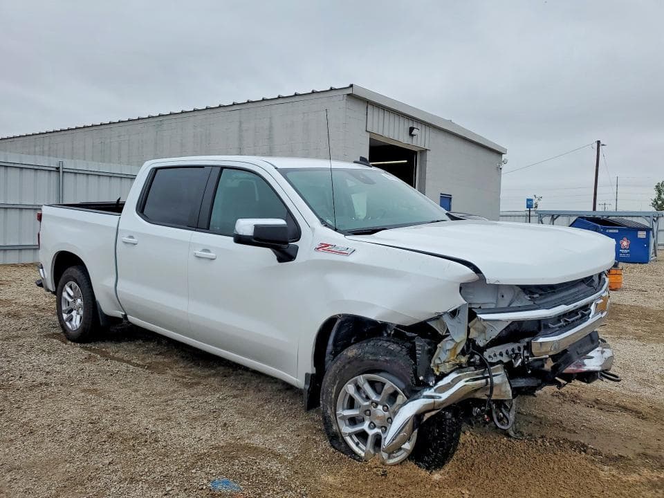 2024 CHEVROLET SILVERADO K1500 LT 4