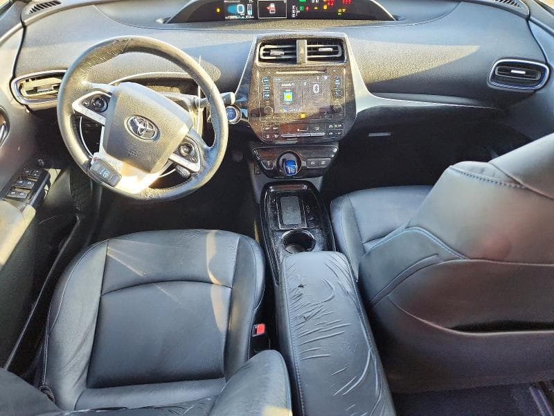 2017 TOYOTA PRIUS FOUR TOURING 8