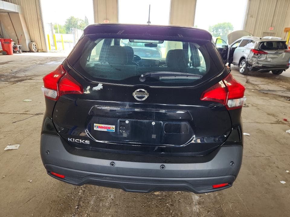 2020 NISSAN KICKS S 6