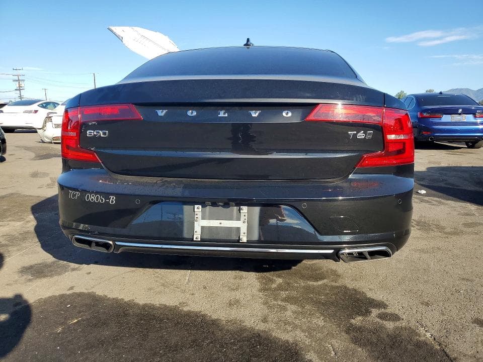 2020 VOLVO S90 T6 MOMENTUM 6