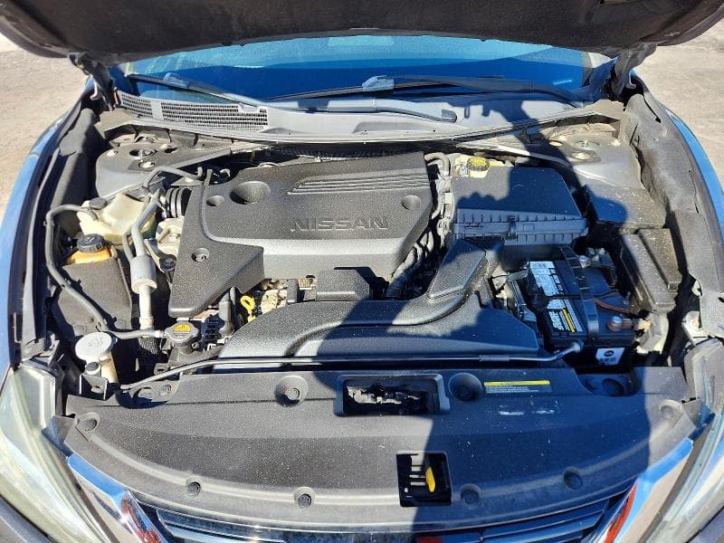 2017 NISSAN ALTIMA 11