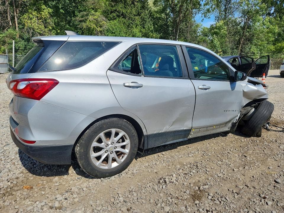 2020 CHEVROLET EQUINOX LS 3