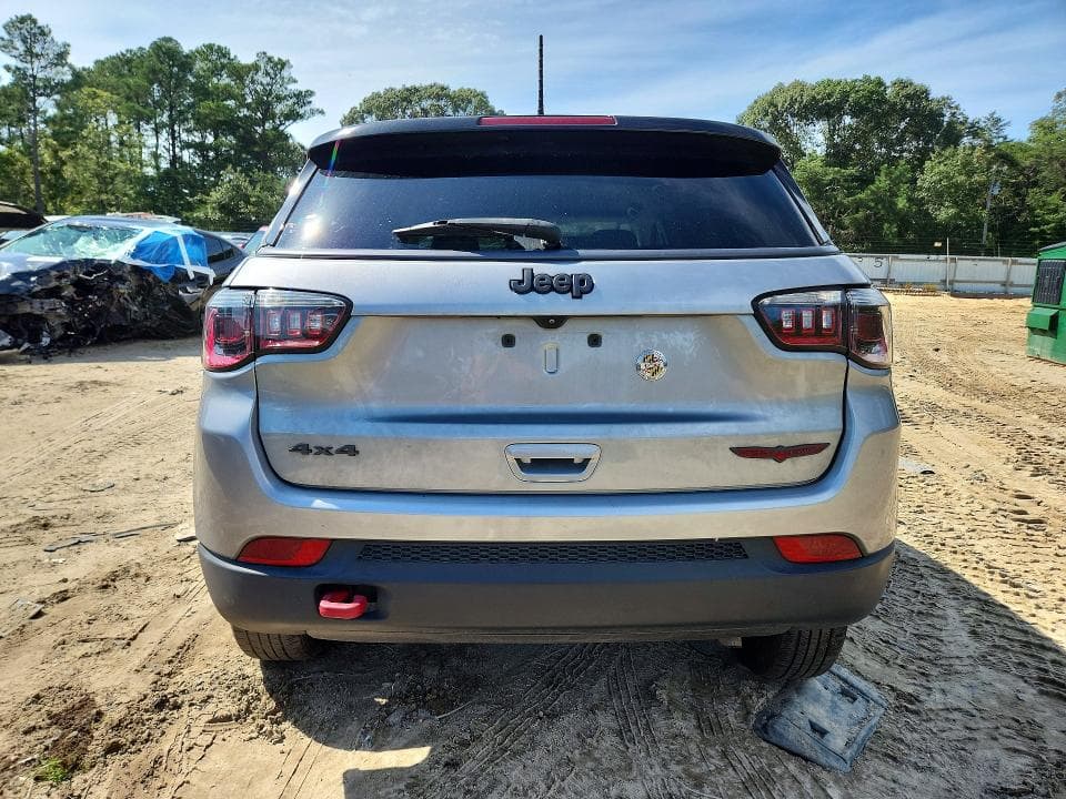 2022 JEEP COMPASS TRAILHAWK 6