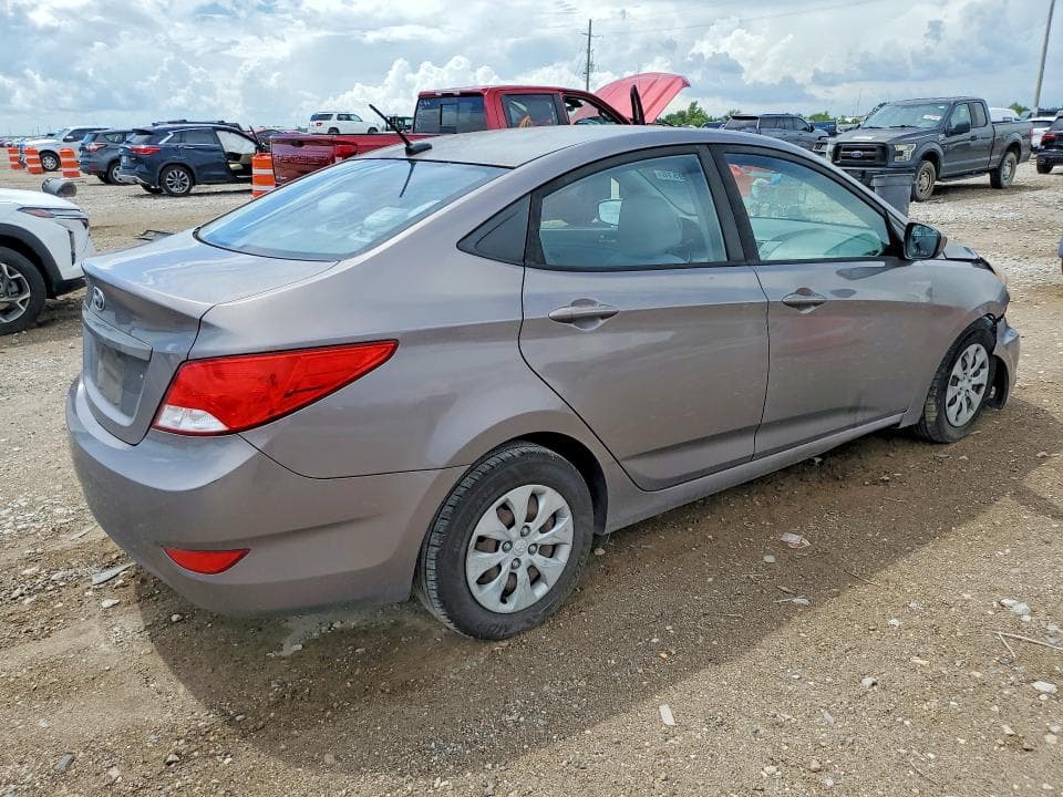 2017 HYUNDAI ACCENT SE 3