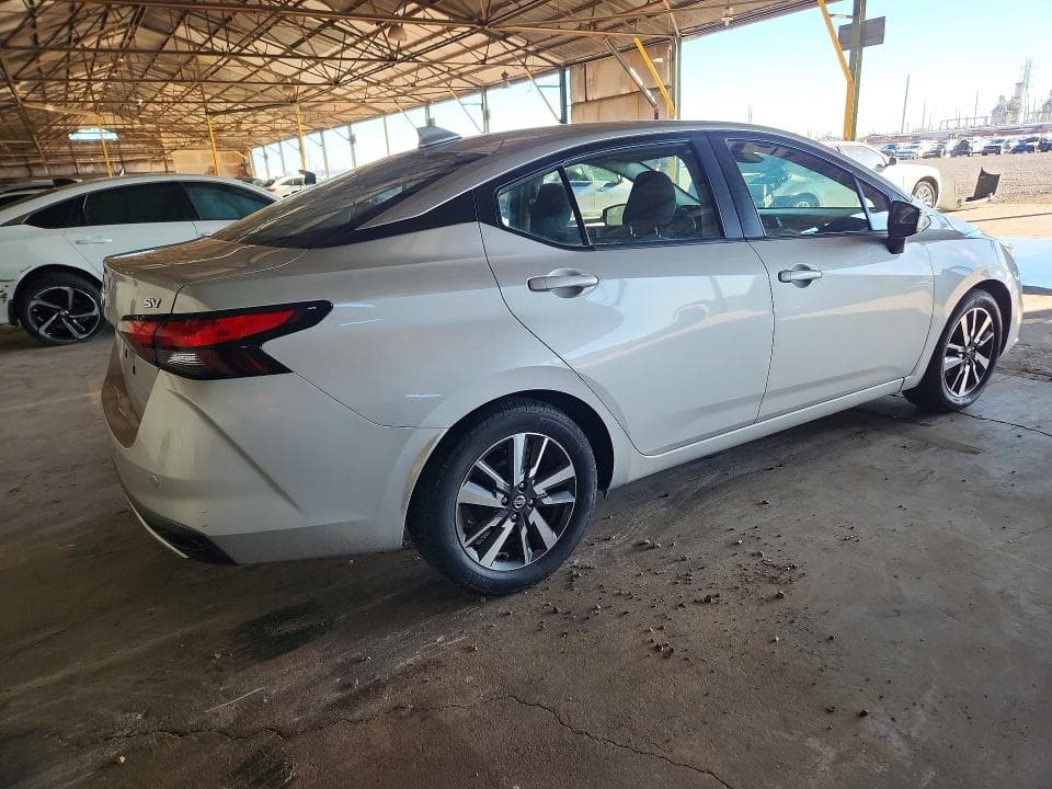2021 NISSAN VERSA SV 3