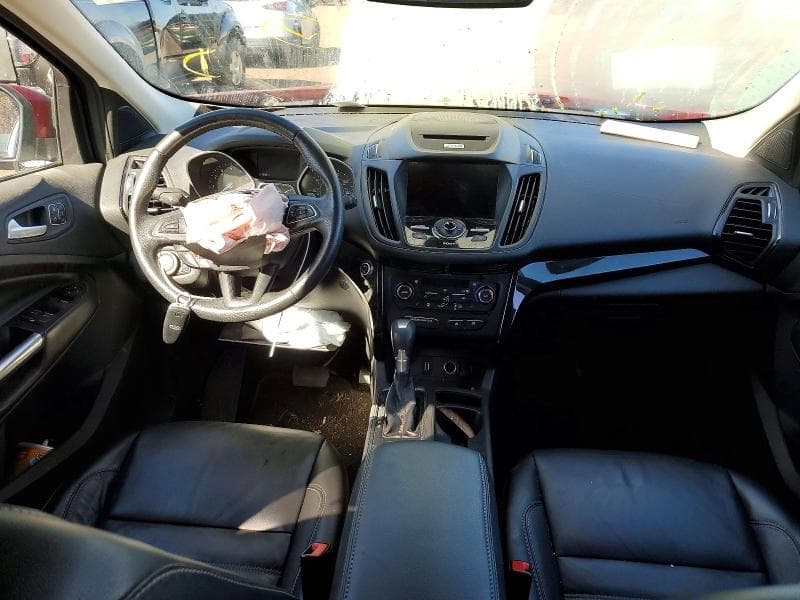 2017 FORD ESCAPE TITANIUM 8