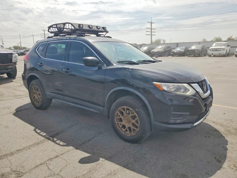 2018 NISSAN ROGUE S 4