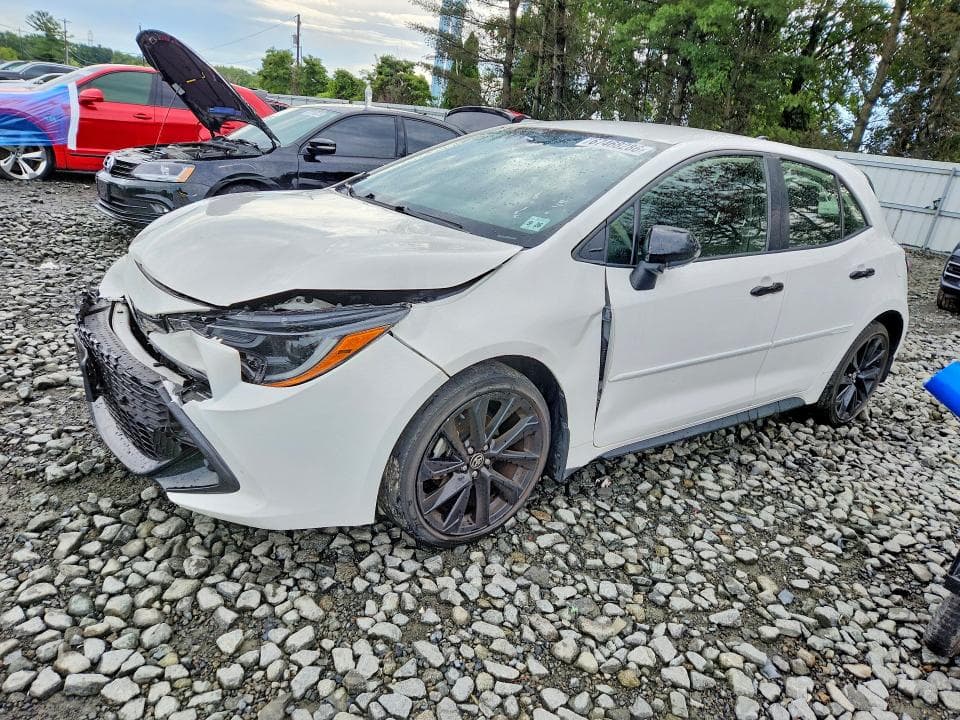 2022 TOYOTA COROLLA HATCHBACK SE NIGHTSHADE EDITION