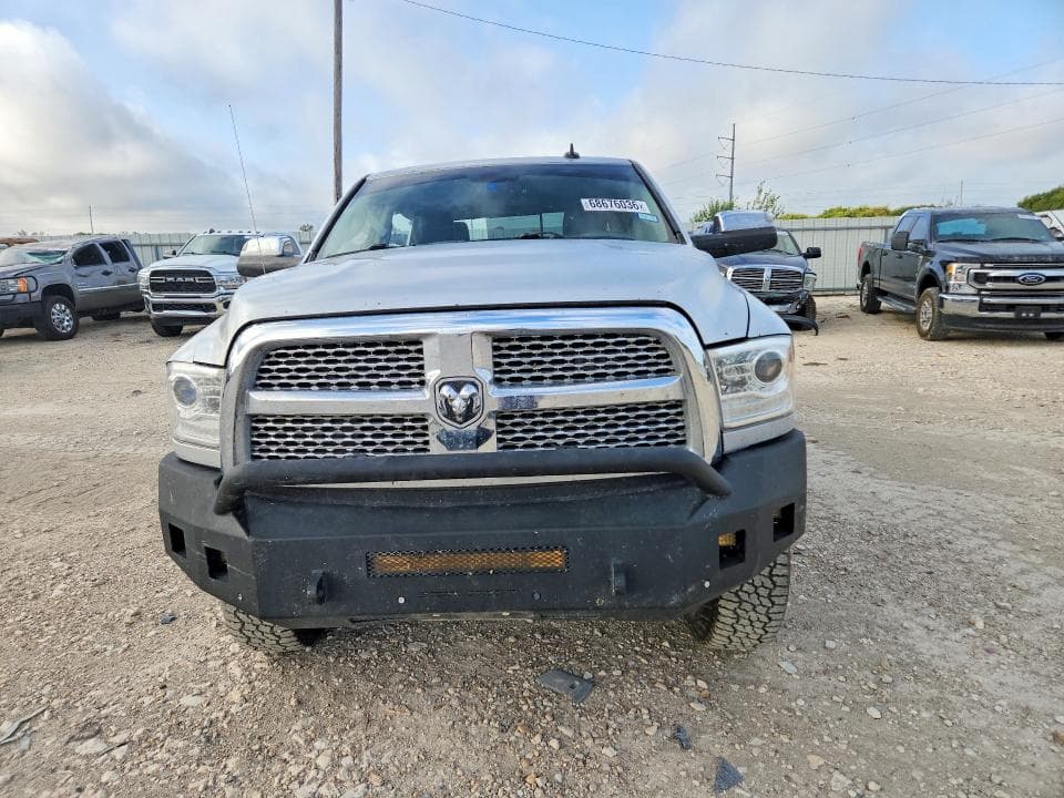 2017 RAM 2500 LARAMIE 5