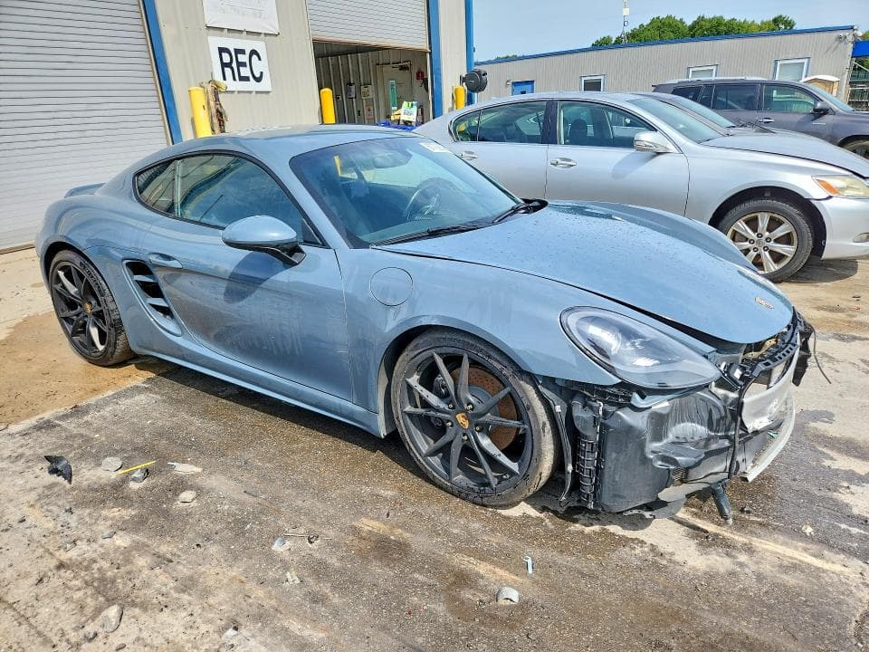 2017 PORSCHE CAYMAN 4