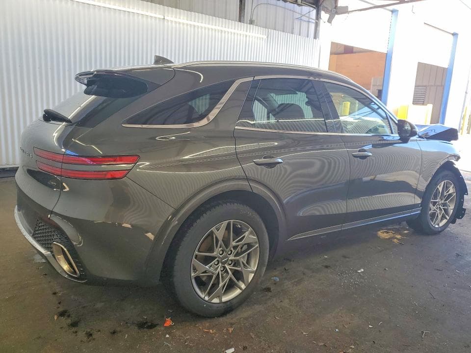 2025 GENESIS GV70 2.5T STANDARD 3