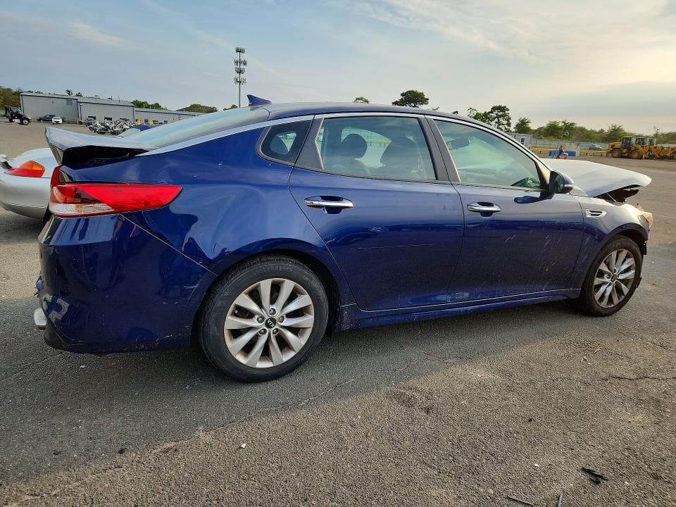 2018 KIA OPTIMA LX 3