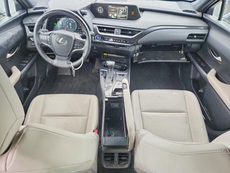 2020 LEXUS UX 250H 8