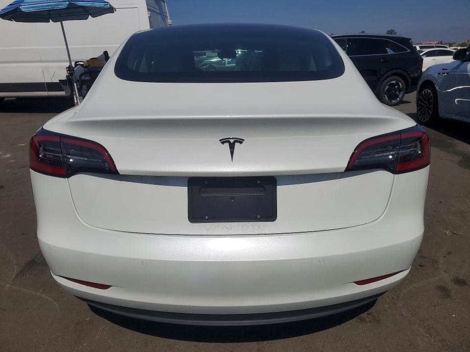 2022 TESLA MODEL 3 6